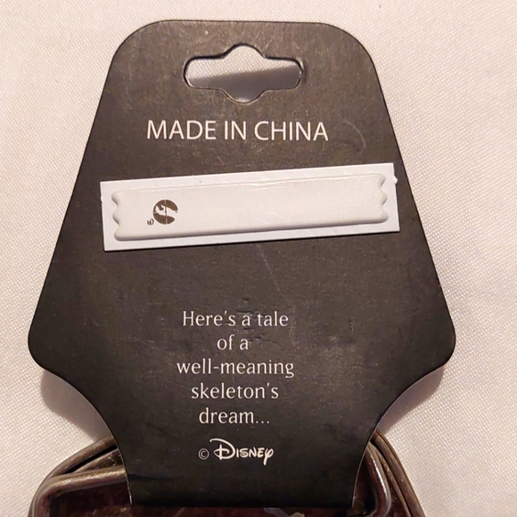 Disney Nightmare Before Christmas Silver Tone Sally Belt Buckle NWT - Picture 4 of 5